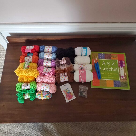 Crochet Set - Picture 1 of 5